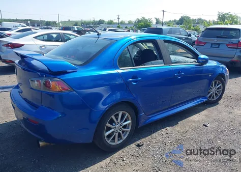 2016 Mitsubishi Lancer Es z USA, uszkodzony, nr VIN JA32U2FU5GU011175